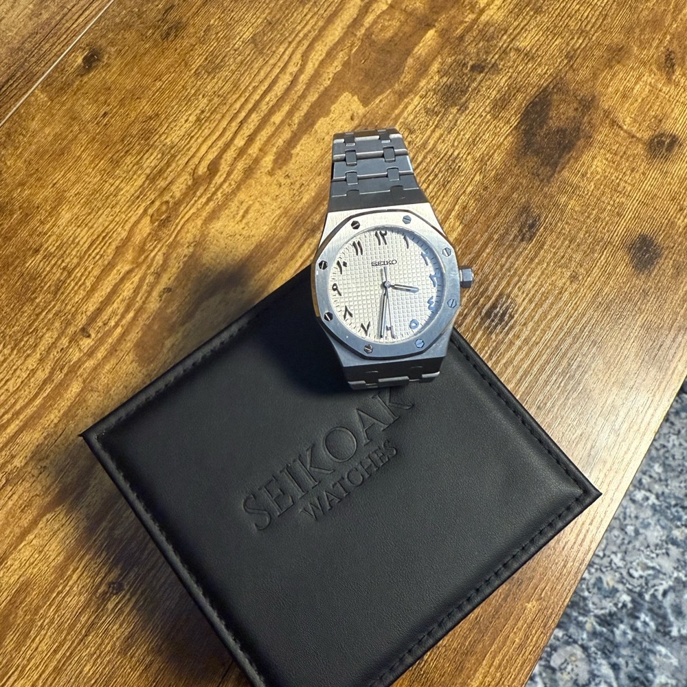 Seiko Silver and Black Men's Watch